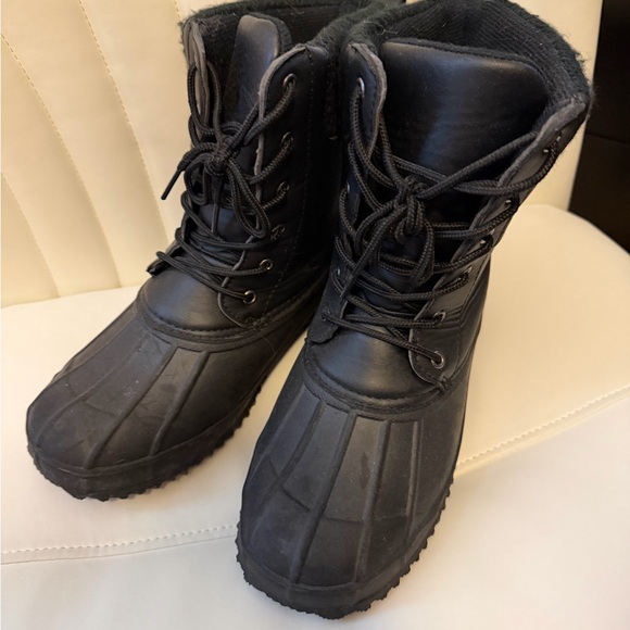 Women's Torrid Cold Weather Boots - Picture 4 of 6